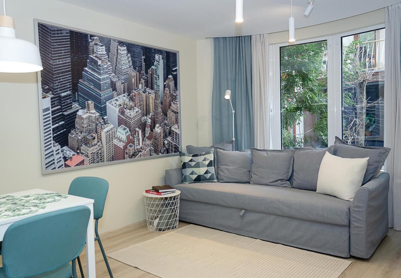 The Blue Apartment - 1Bd With A Cozy Balcony By Flat Mаnager Варна Екстериор снимка