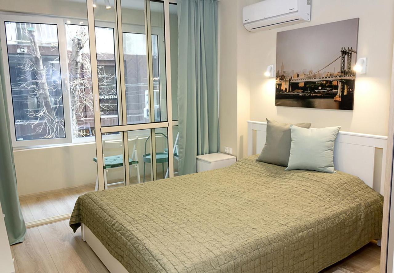 The Blue Apartment - 1Bd With A Cozy Balcony By Flat Mаnager Варна Екстериор снимка